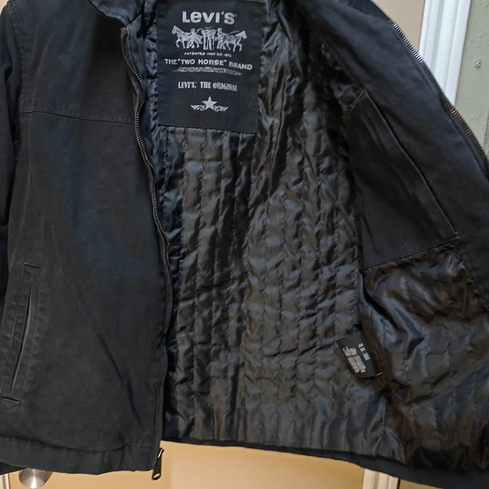 Levi's jacket - Picture 2 of 5